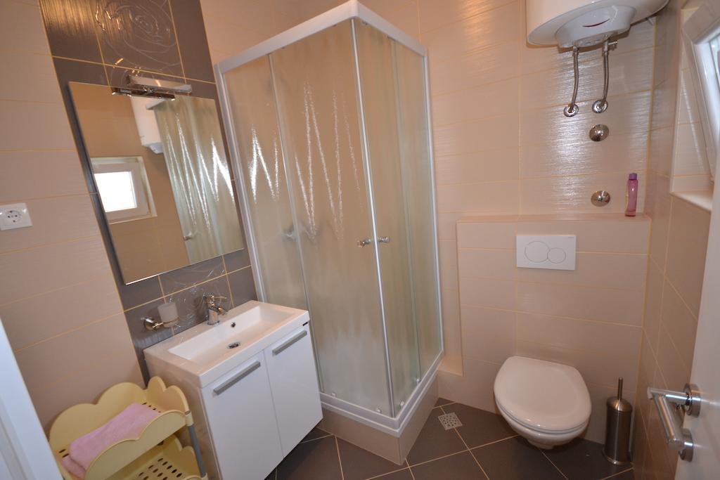 Apartment Smokrovic Starigrad Paklenica Habitación foto